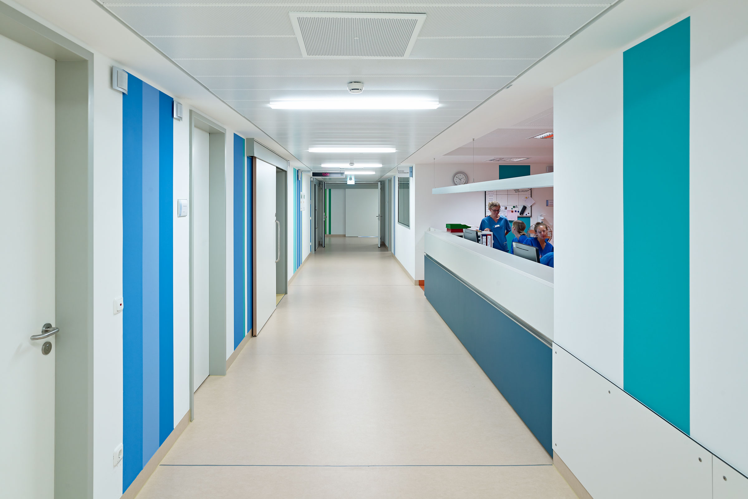 Krásně vymalované stěny nemocnice