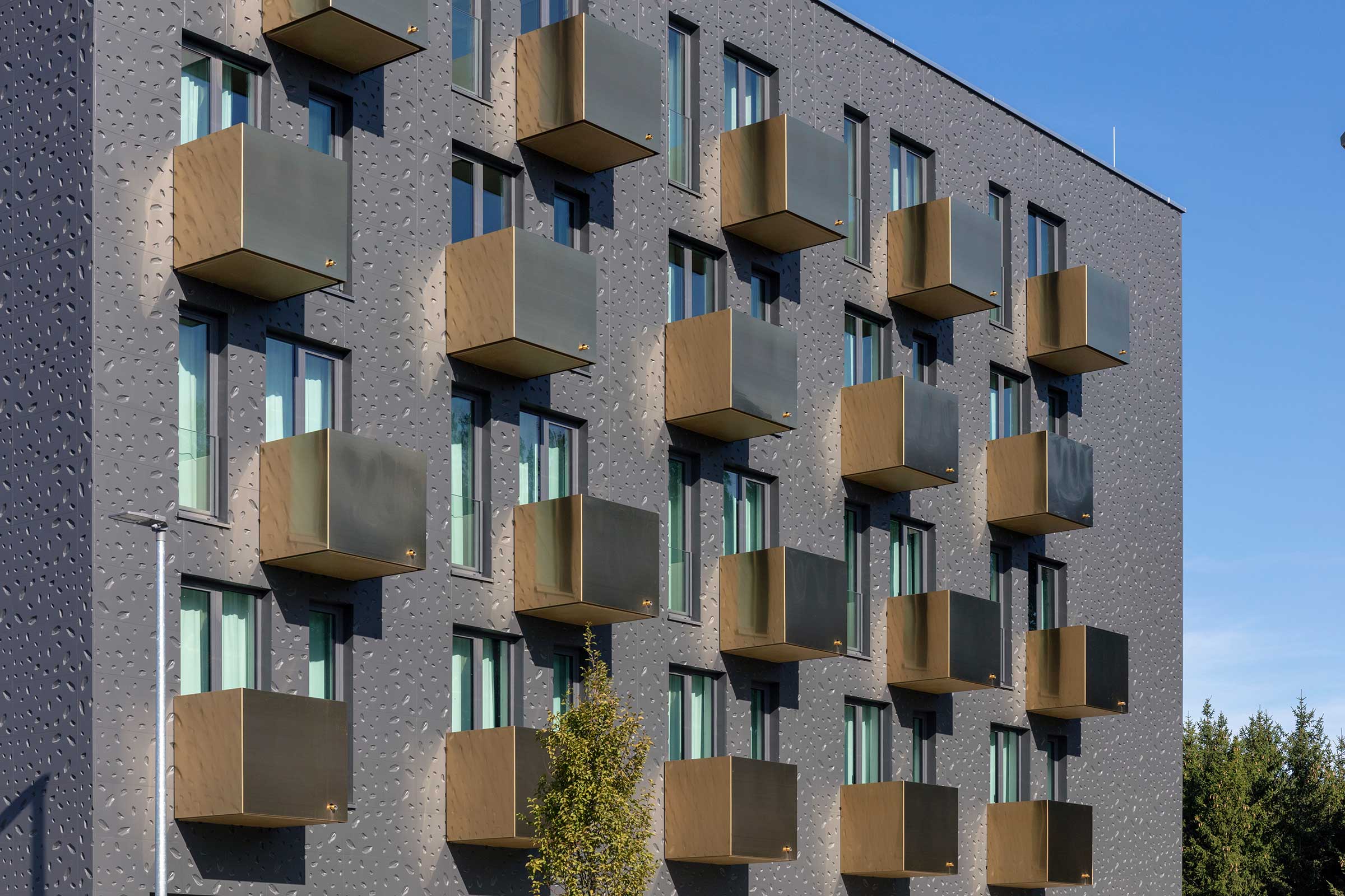 StoDeco: Hra světla a stínu na fasádě