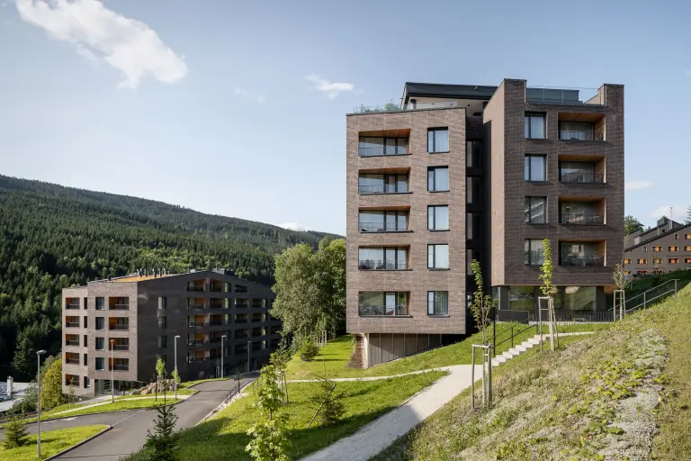 Apartmánové domy Dolní Morava s cihlovou fasádou StoBrick