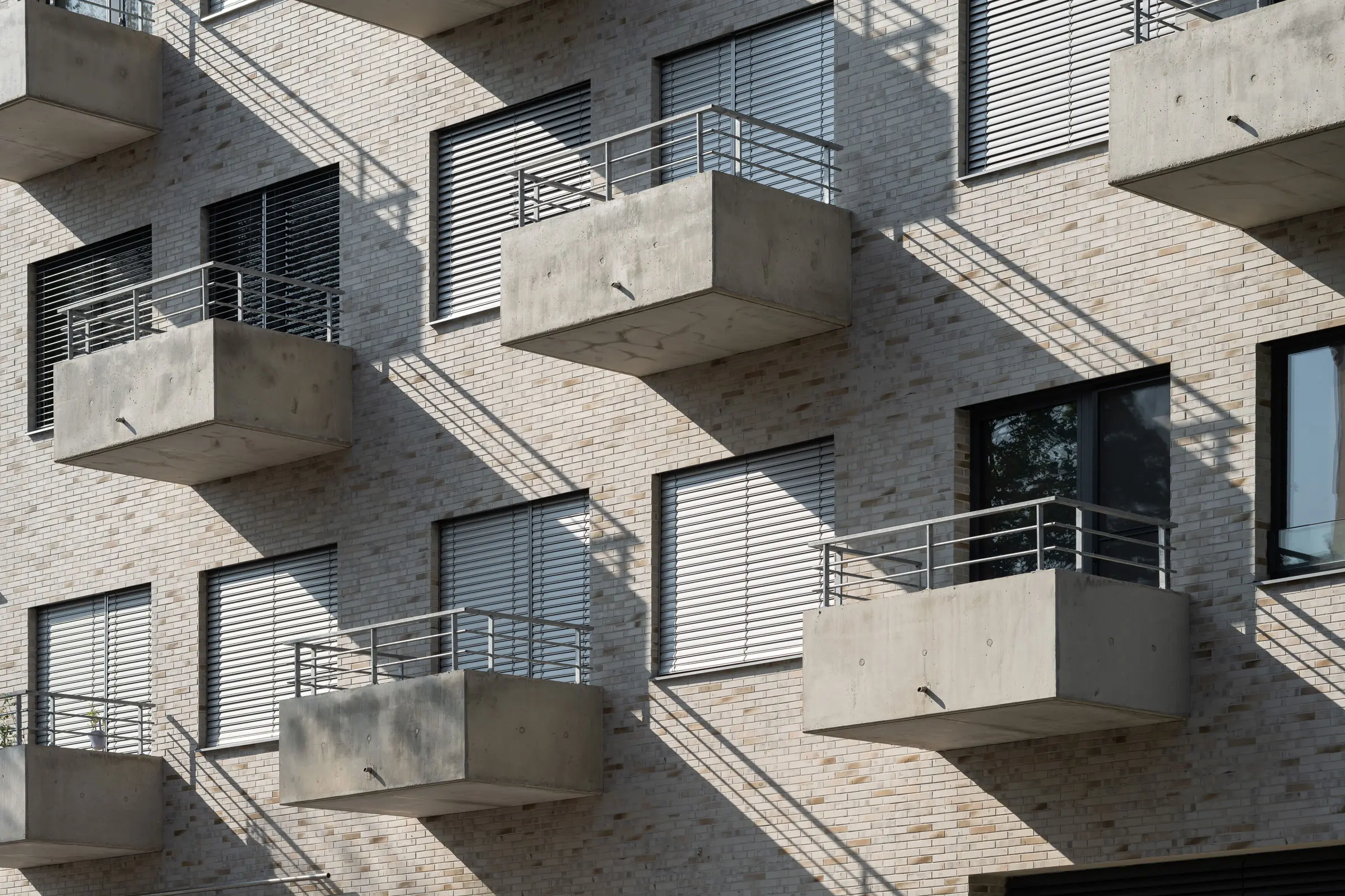 Bytový dům Opuštěná, Brno, Česká republika