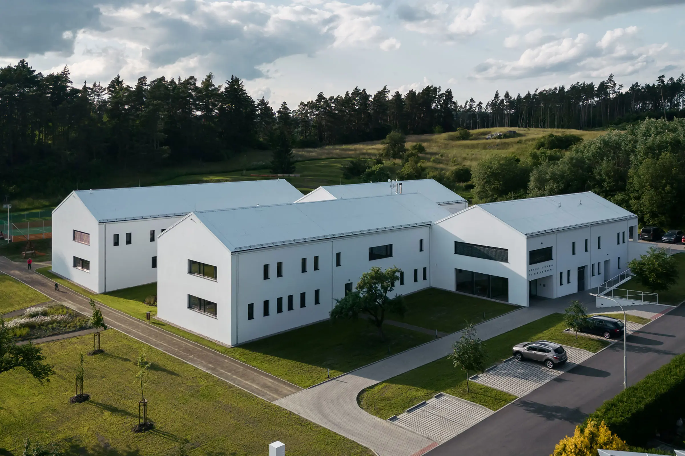 Dětská léčebna v Ostrově u Macochy