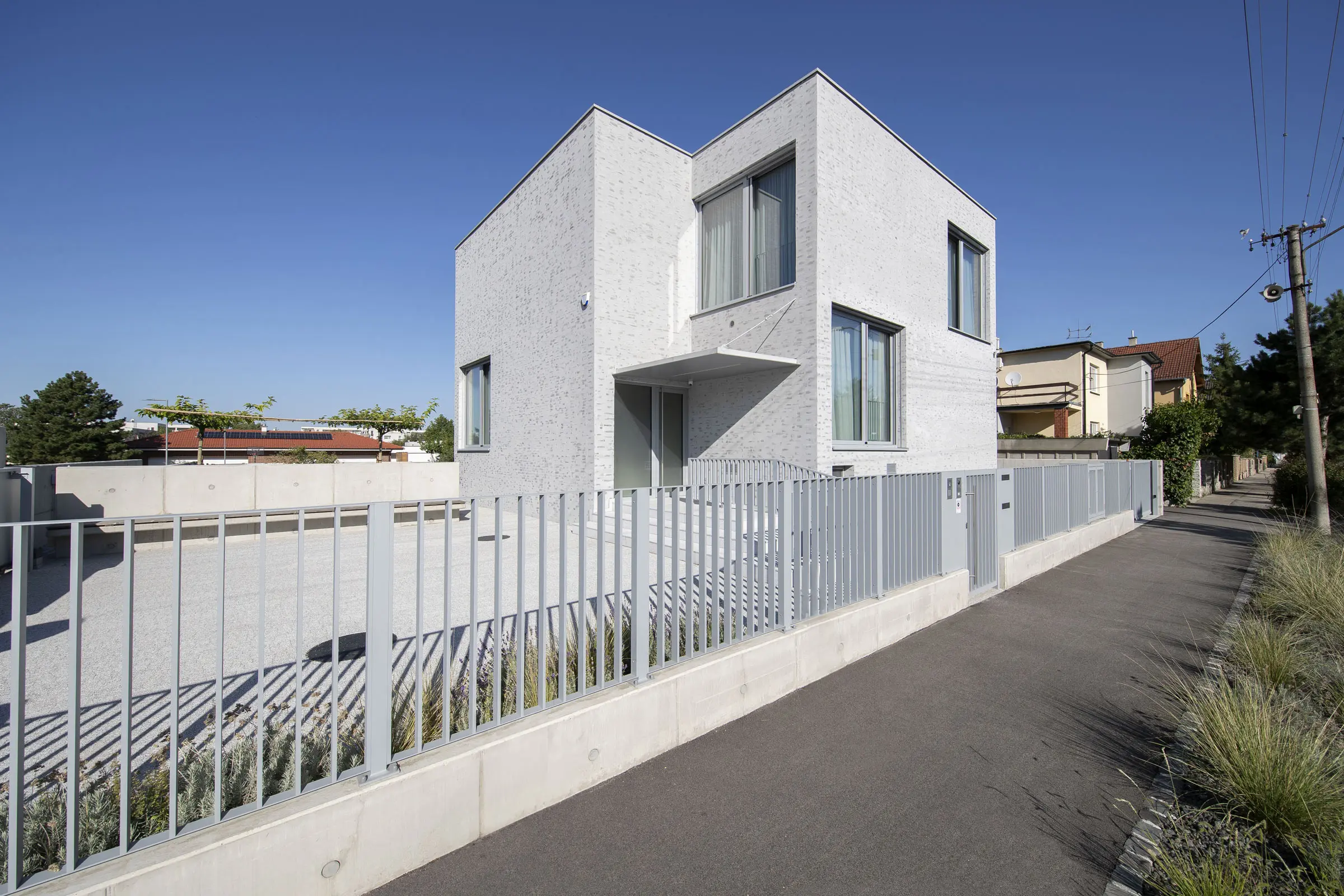 Rodinný dům Tunega Bratislava, SK