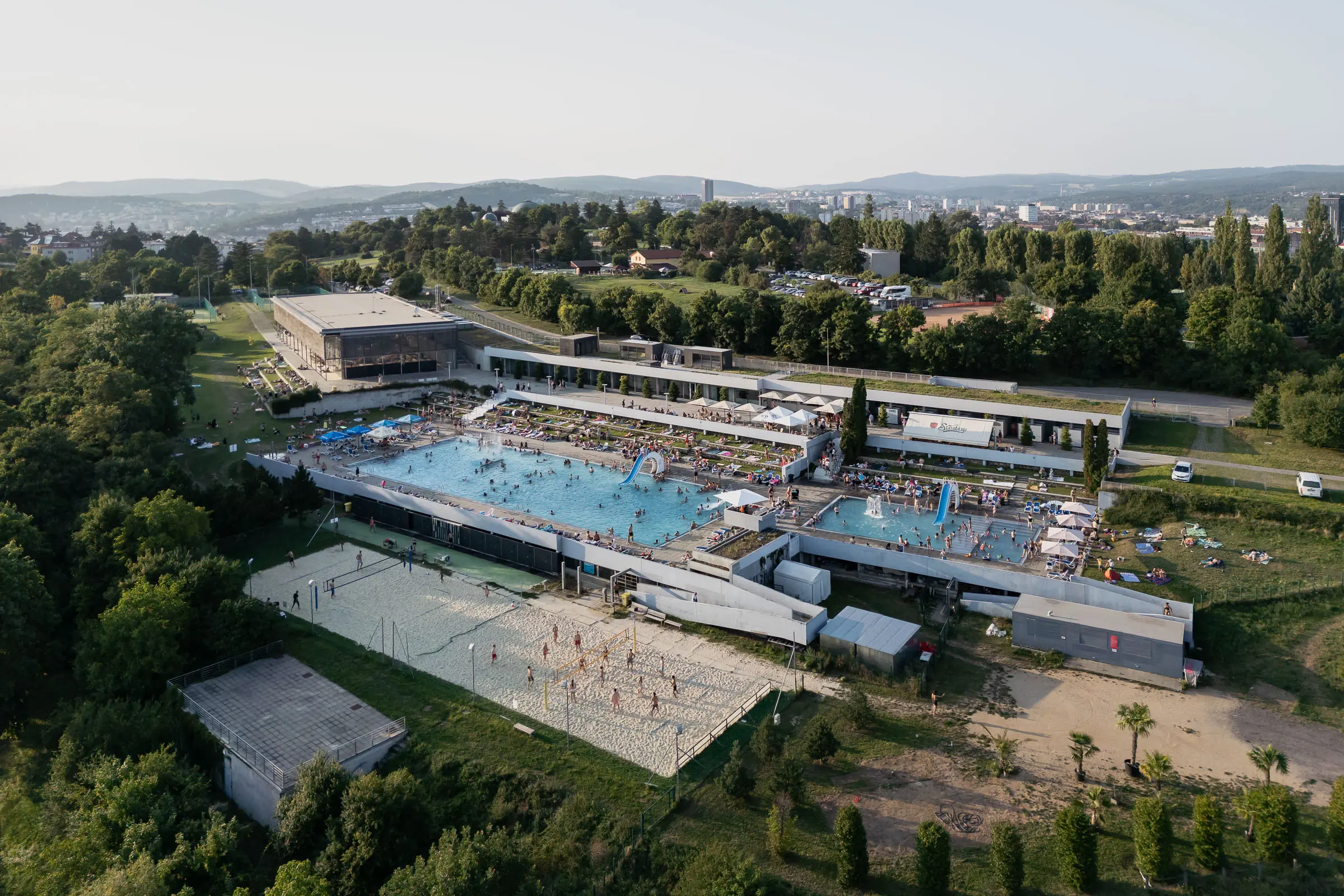 Sportovní a rekreační areál Kraví hora, Brno