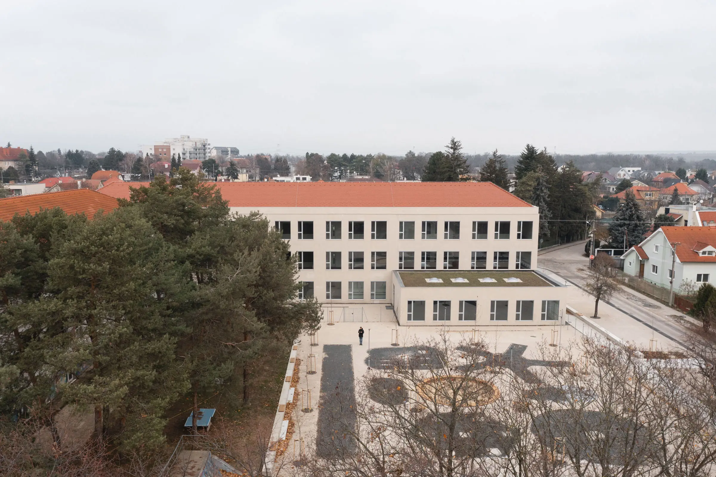 Budova základní školy v Bernolákově